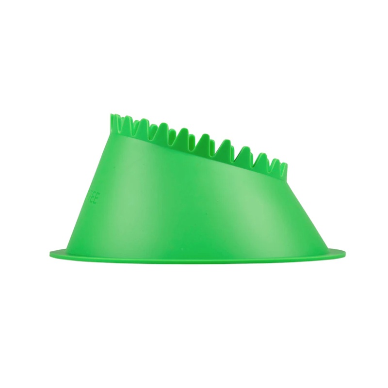 Dan Carter SUPERTEE Xtreme Rugby Kicking Tee | The Rugby Shop