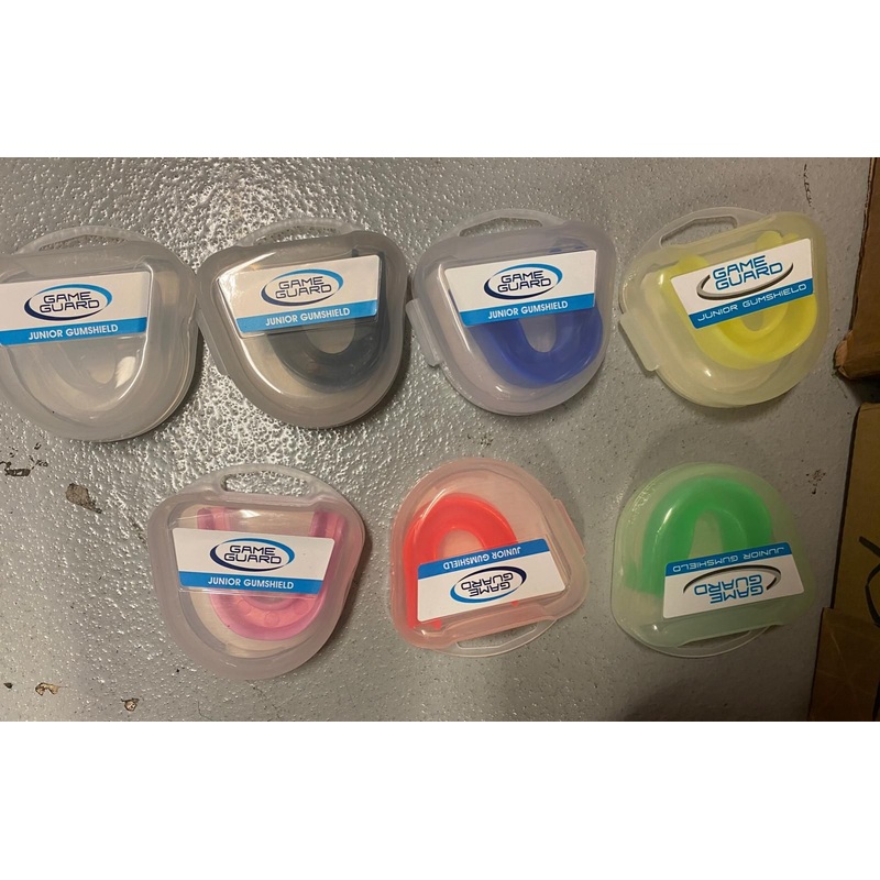 Gum Shield Mouthguard (Junior Size up to age 13 years) Assorted Colours