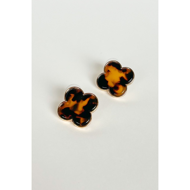 Tortoise Quatrefoil Stud Earrings