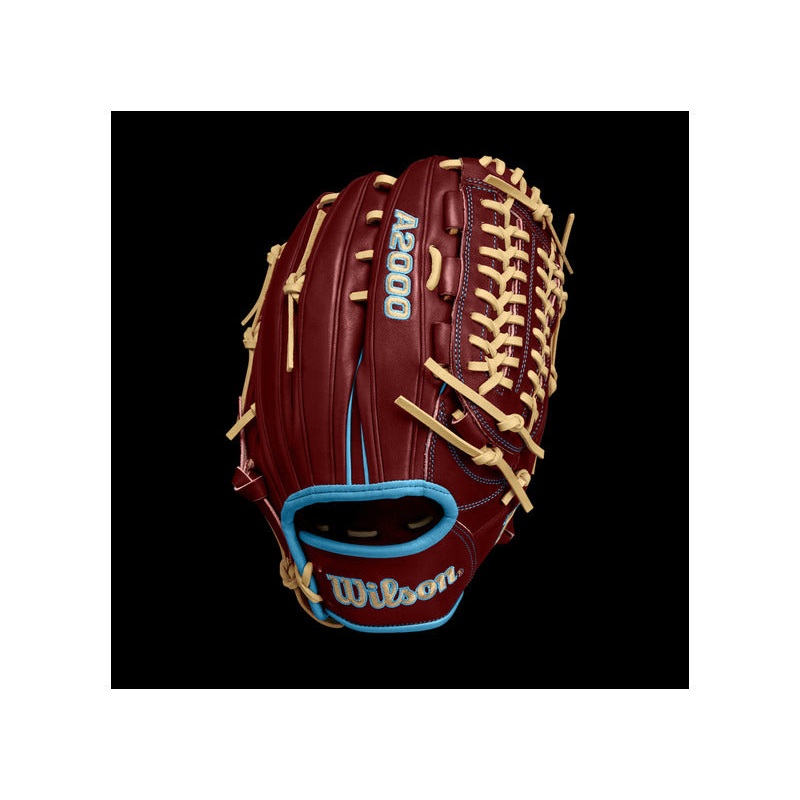 2024 Wilson A2000 Winter D33 11.75″ Baseball Glove RHT