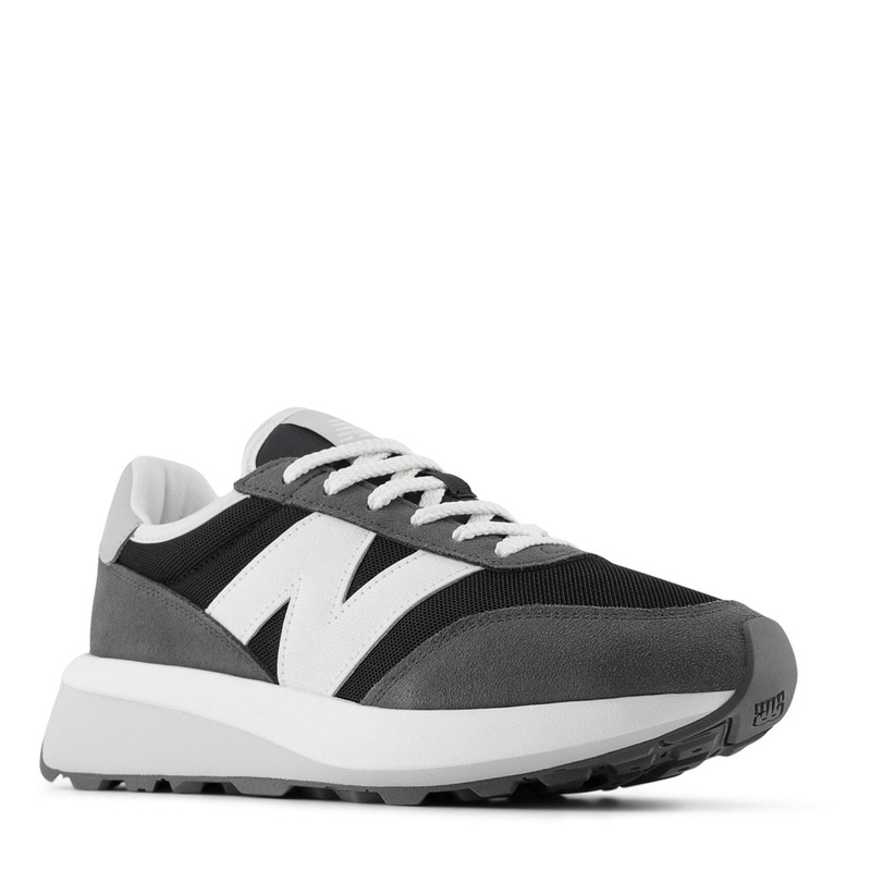 New Balance Low Top Round Toe Flat Heel Sneakers 11 (45.5) Black/Gry/Wht