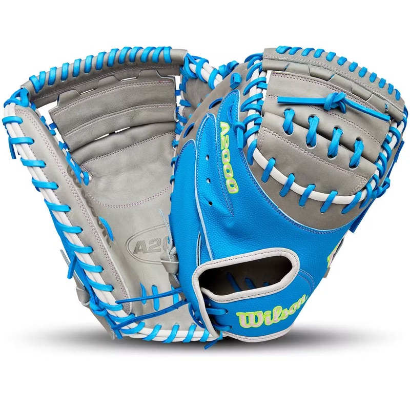 Wilson Fall 2025 A2000 FPCM23 Model 34″ Fastpitch Catchers Mitt THROWS RIGHT